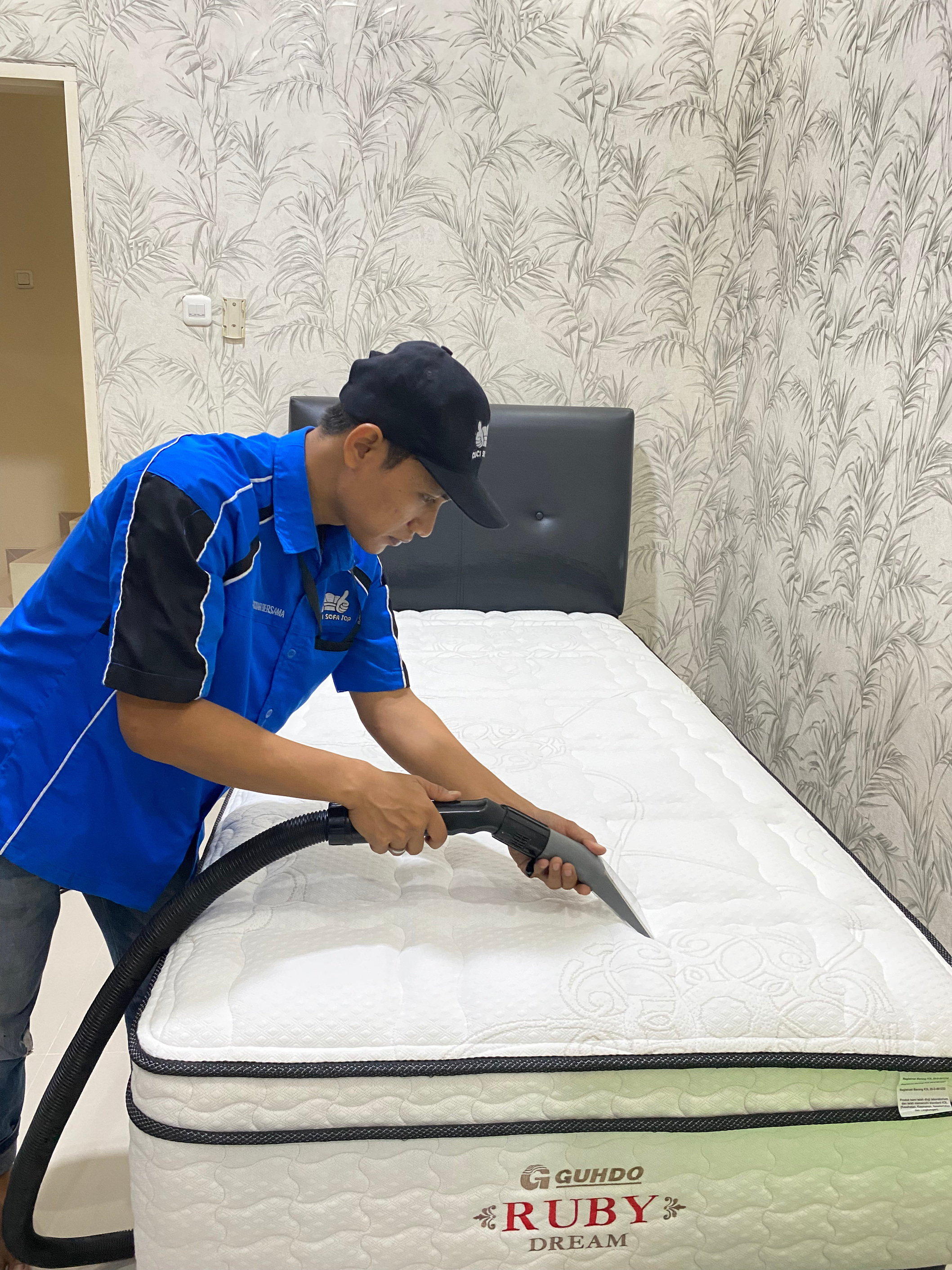 Dokumentasi layanan Cuci Sofa Top