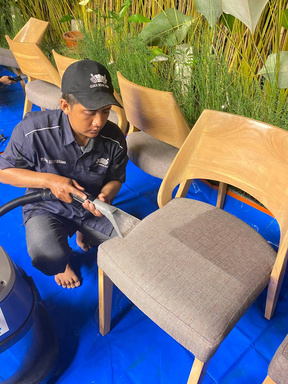 Dokumentasi layanan Cuci Sofa Top